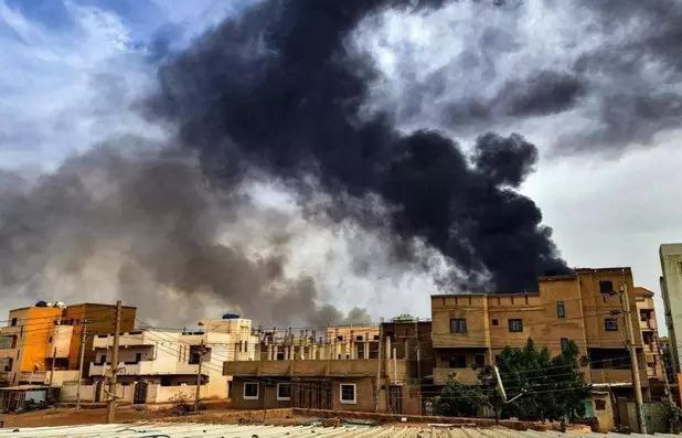 苏丹首都南部地区遭遇轰炸已致12人死亡