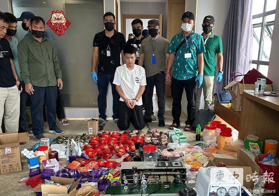 西港中国人涉58公斤毒品案 警方查获大量武器
