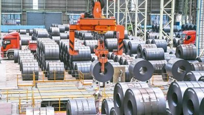 产能过剩　中国钢铁业面临存亡关头