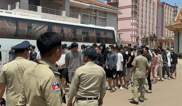 柬埔寨移民局45名外国人被驱逐出境6名女子没护照