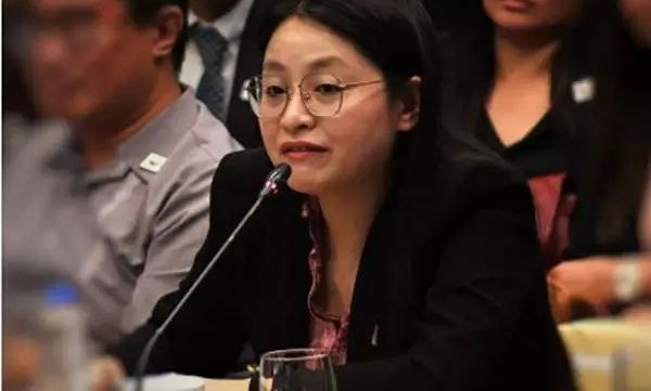 菲律宾华裔女市长卷入跨国诈骗案菲当局下令逮捕