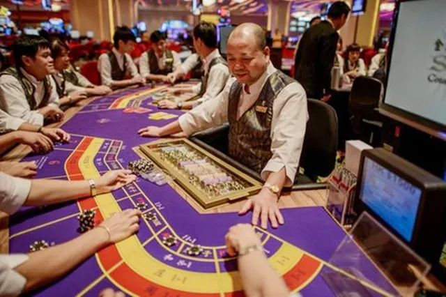 赌场如黑洞！回顾赌场的“潜规则”：不怕你赢钱，就怕你不玩