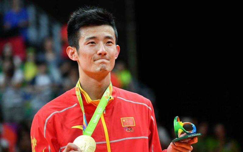 中国羽球男单名将谌龙退役