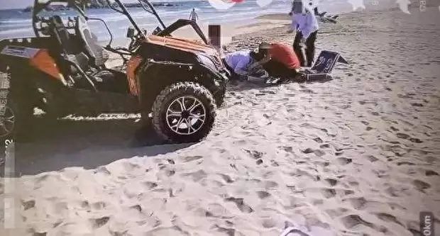 女子在海南万宁石梅湾开沙滩车翻车遇难